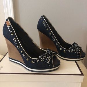 COACH Signature Denim Wedge. Size 6 with a 4 inch heel and signature front bow